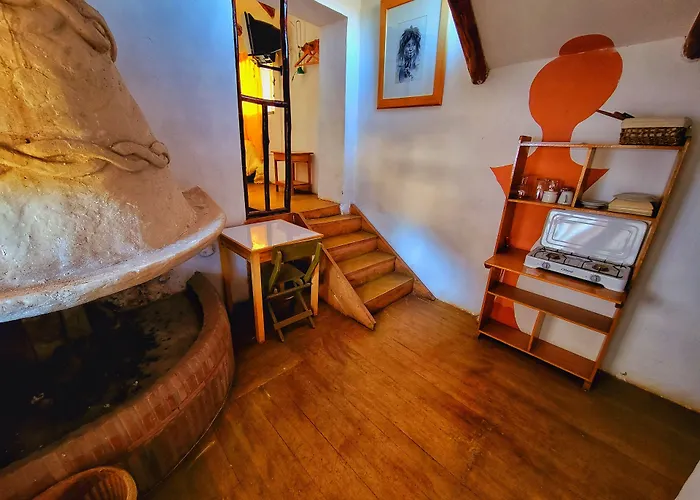 La 2* Cusco